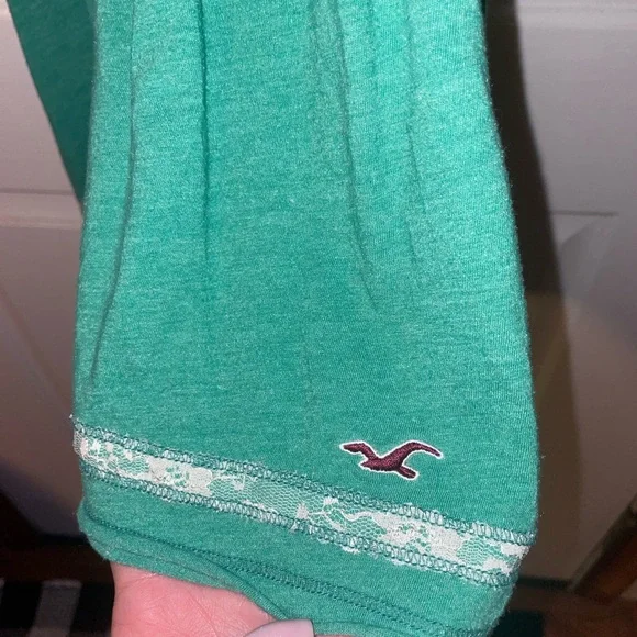 Hollister Green Lace Trim Tank Top - Picture 5 of 6